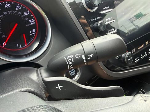 Used 2019 Toyota Camry XSE FWD image 29