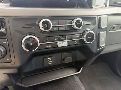 Used 2025 Ford F150 XLT w/ Equipment Group 301A Standard AWD/4WD image 26