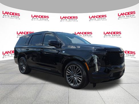 Used 2026 Cadillac Escalade Platinum Sport w/ LPO, Floor Liner Package AWD/4WD image 1