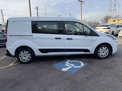 Used 2022 Ford Transit Connect XLT image 4