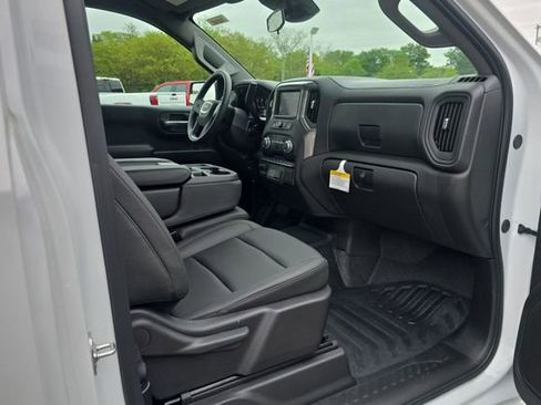 Used 2025 GMC Sierra 1500 Pro w/ Pro Value Package AWD/4WD image 24