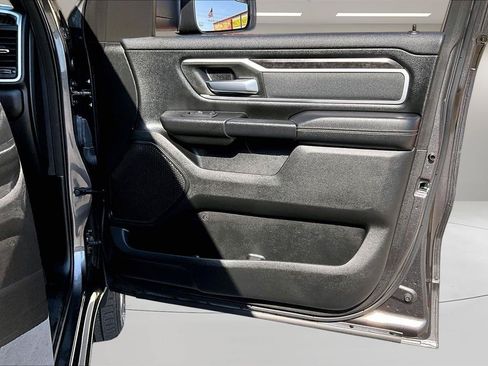 Used 2023 RAM 1500 Big Horn AWD/4WD image 29