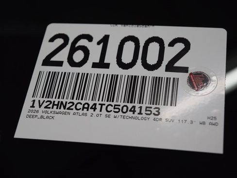 New 2026 Volkswagen Atlas SE image 15