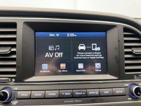 Used 2018 Hyundai Elantra Value Edition image 23