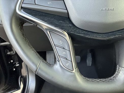 Certified 2025 Cadillac XT5 Premium Luxury image 33