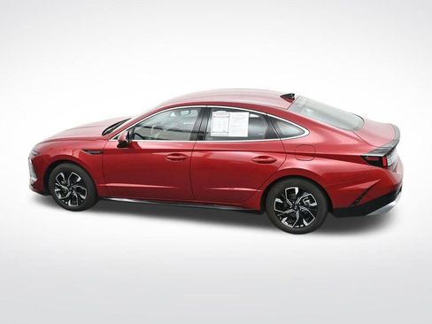 Used 2025 Hyundai Sonata SEL FWD image 28