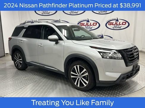 Used 2024 Nissan Pathfinder Platinum FWD image 1