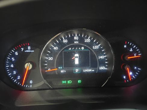 Used 2016 Kia Sorento SX FWD image 16