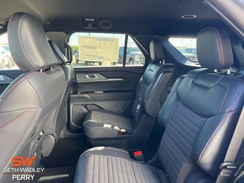 New 2025 Ford Explorer ST-Line w/ Premium Package image 13