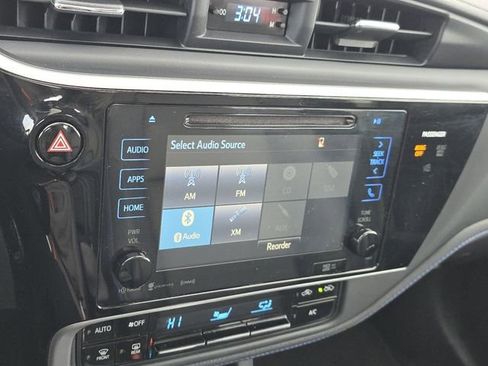 Used 2017 Toyota Corolla L image 26