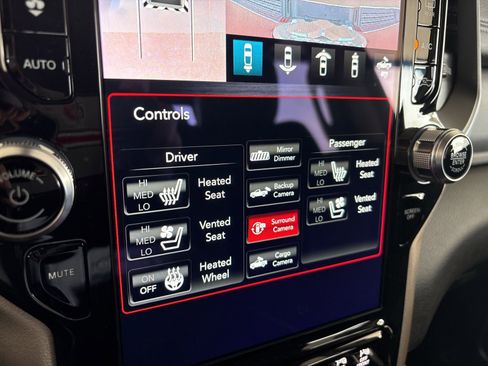 Used 2021 RAM 2500 Laramie image 17