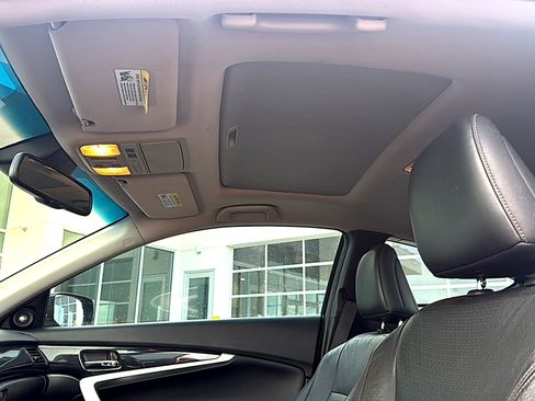 Used 2015 Honda Accord EX-L image 9