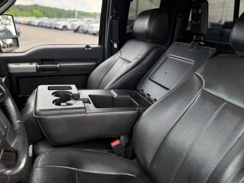 Used 2015 Ford F250 Lariat w/ Chrome Package AWD/4WD image 28