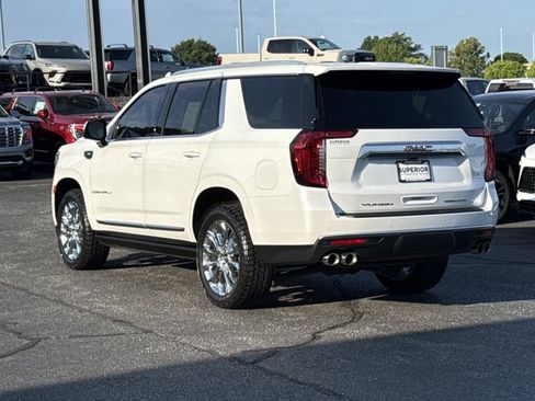 Used 2024 GMC Yukon Denali AWD/4WD image 15
