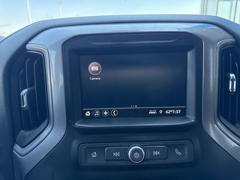 Used 2019 Chevrolet Silverado 1500 Custom Trail Boss w/ Custom Convenience Package image 23