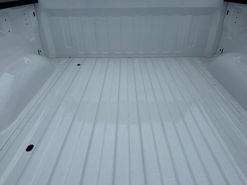 New 2026 RAM 1500 4x4 Crew Cab image 11