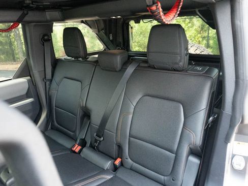 Used 2023 Ford Bronco Badlands AWD/4WD image 17