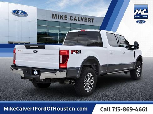 Used 2022 Ford F250 Lariat w/ Lariat Ultimate Package AWD/4WD image 4