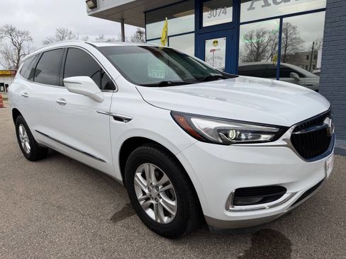 Used 2020 Buick Enclave Essence AWD/4WD image 7
