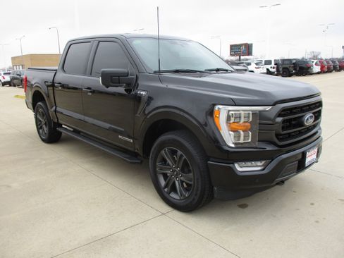 Used 2023 Ford F150 XLT w/ Equipment Group 302A High AWD/4WD image 11