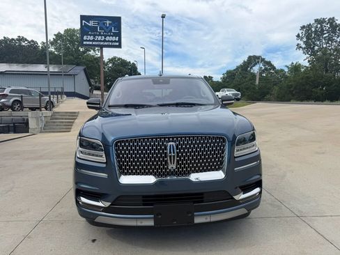 Used 2019 Lincoln Navigator Reserve AWD/4WD image 4