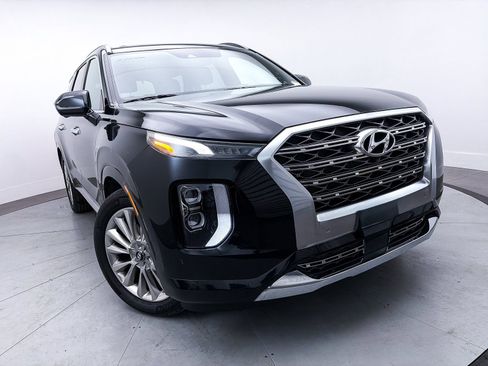 Used 2020 Hyundai Palisade Limited image 3