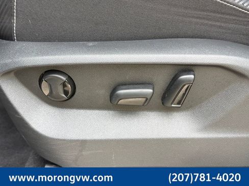 Used 2024 Volkswagen Atlas Cross Sport SE w/ Panoramic Sunroof Package AWD/4WD image 25