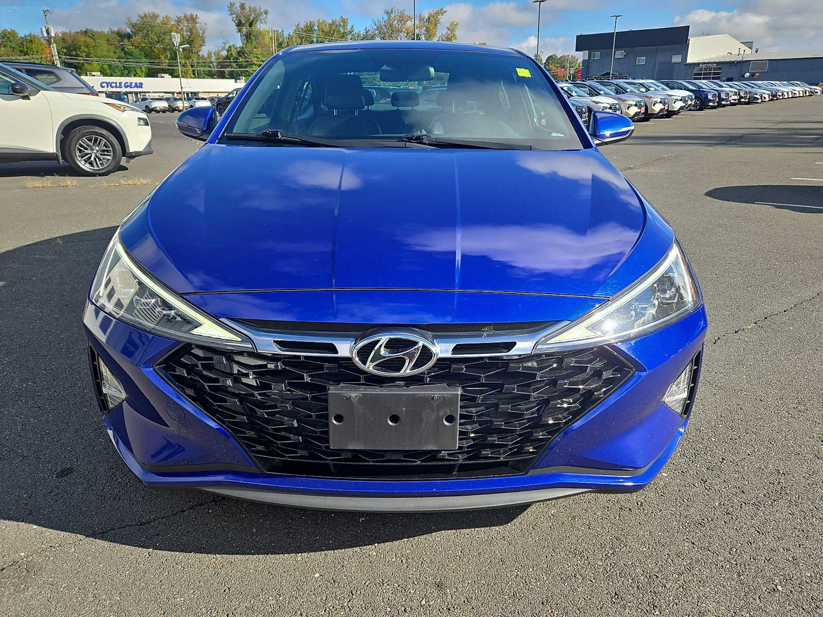 Used 2020 Hyundai Elantra Sport w/ Cargo Package (C1) FWD image 2