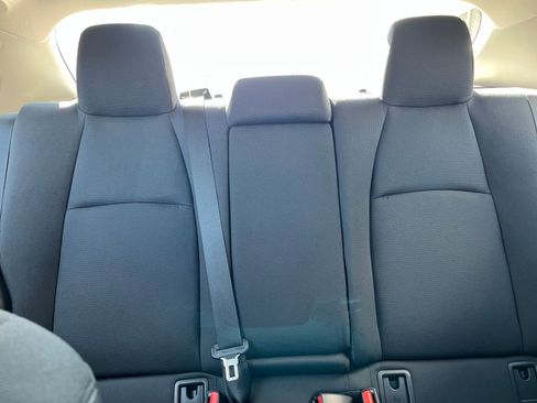 Used 2025 Toyota Corolla LE image 36