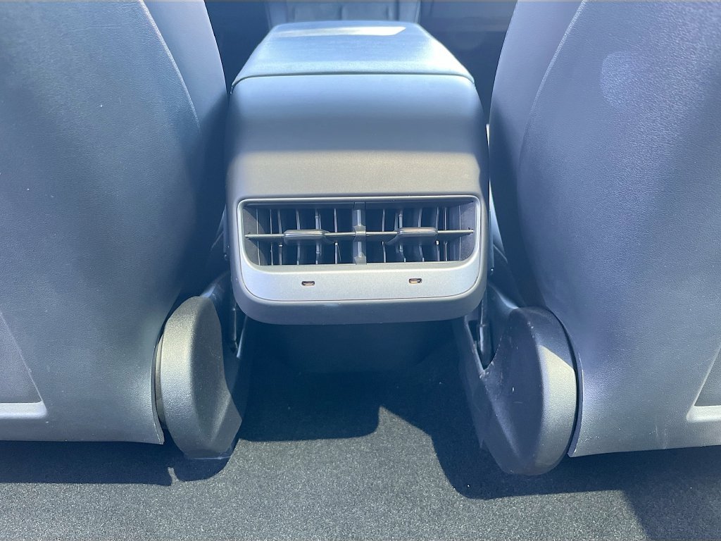 Used 2023 Tesla Model 3 Standard Range RWD image 26