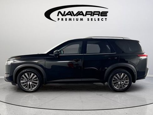 Used 2022 Nissan Pathfinder SL w/ SL Premium Package FWD image 5
