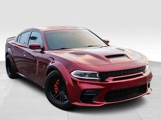 Used 2022 Dodge Charger SRT Hellcat w/ Harman/Kardon Audio Group RWD video 2