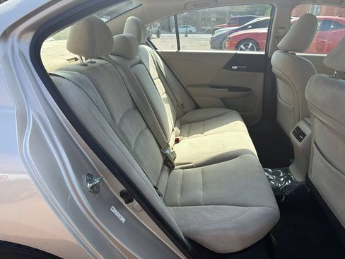 Used 2014 Honda Accord EX image 15