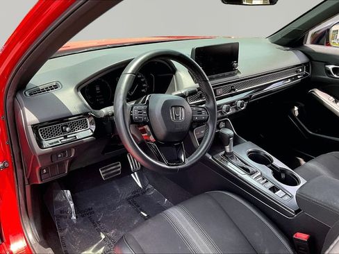 Used 2025 Honda Civic Sport image 14