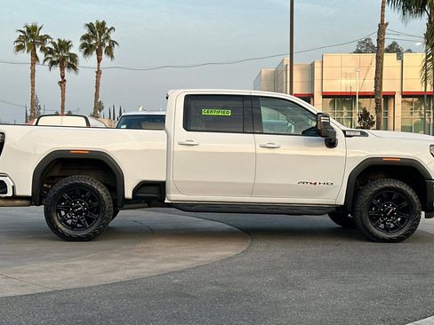 Certified 2024 GMC Sierra 2500 AT4 w/ AT4 Preferred Package image 3