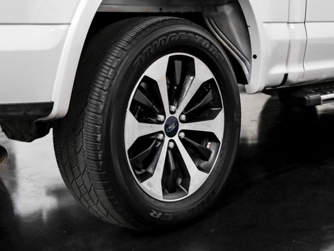 Used 2016 Ford F150 Lariat w/ Equipment Group 501A Mid image 59