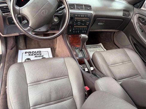 Used 1992 Lexus ES 330 FWD image 10
