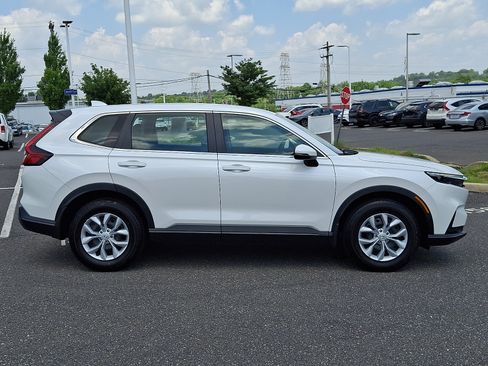 Certified 2024 Honda CR-V LX image 7