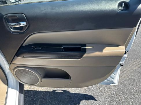 Used 2016 Jeep Patriot Sport w/ Power Value Group FWD image 8
