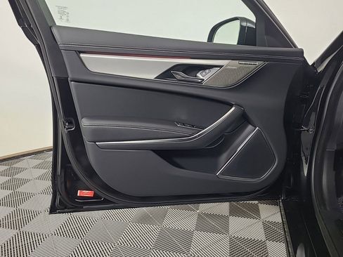 Used 2024 Jaguar XF R-Dynamic SE image 8