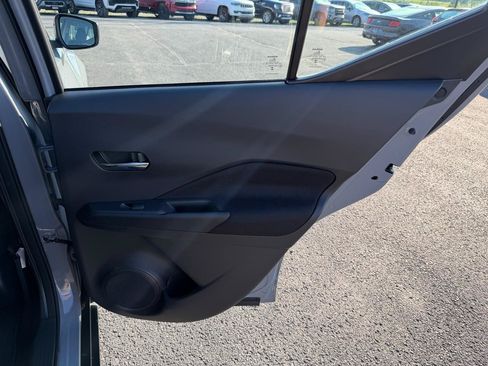 Used 2024 Nissan Kicks SV FWD image 18