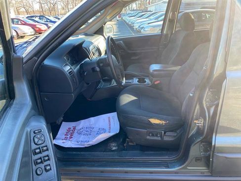 Used 2004 Jeep Grand Cherokee Laredo w/ Convenience Group image 8
