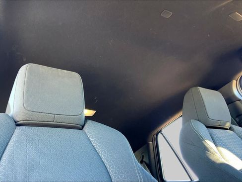 Used 2025 Toyota 4Runner SR5 AWD/4WD image 14