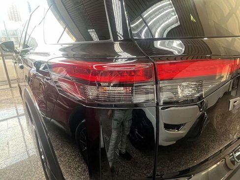 Used 2024 Nissan Pathfinder SV image 10