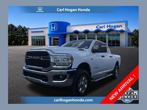 Used 2024 RAM 2500 Big Horn w/ Off Road Package AWD/4WD image 1