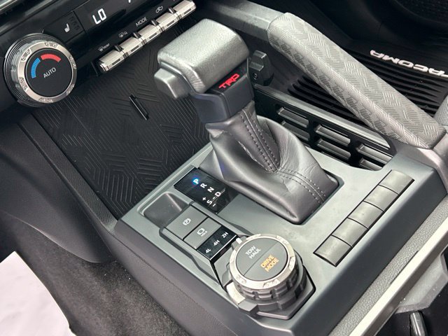 Used 2024 Toyota Tacoma TRD Sport AWD/4WD image 47