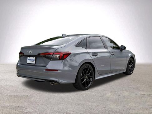 Used 2025 Honda Civic Sport image 9