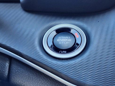 New 2025 Jeep Grand Cherokee L Altitude image 28