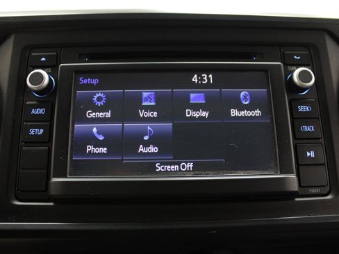 Used 2016 Toyota Tacoma SR w/ Towing Package image 36