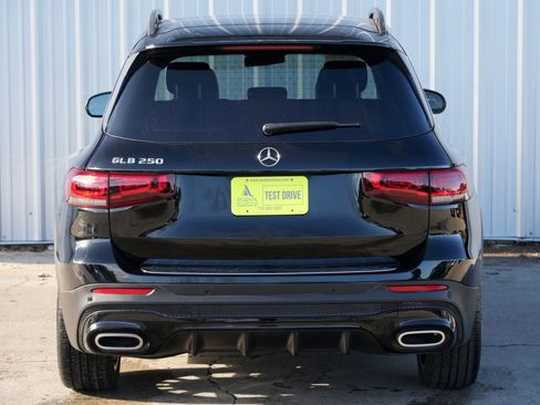 Used 2020 Mercedes-Benz GLB 250 GLB 250 w/ AMG Line image 45
